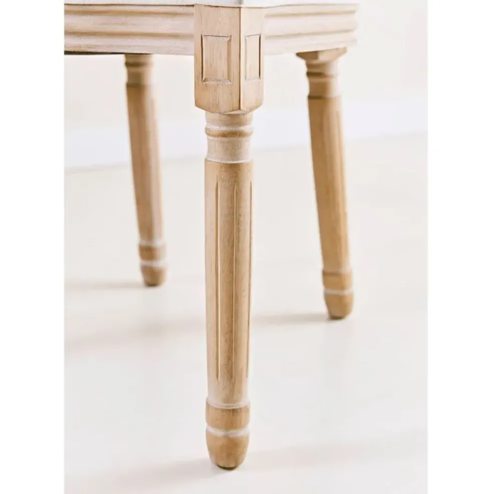 Chaise medaillon en bois d'hévea beige