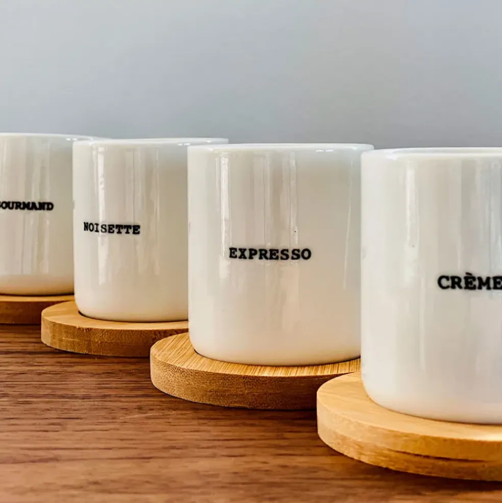 Coffret 4 tasses en faïence blanc avec soucoupes en bois 10cl