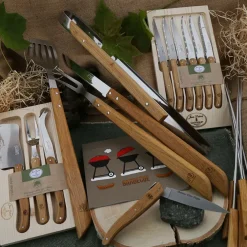 Coffret de 6 couteux à steak avec manche en chêne de laguiole