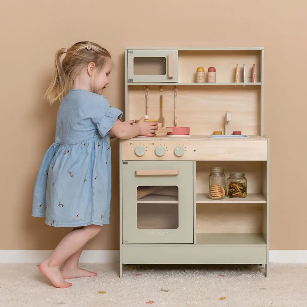 Cuisine pour enfant en bois