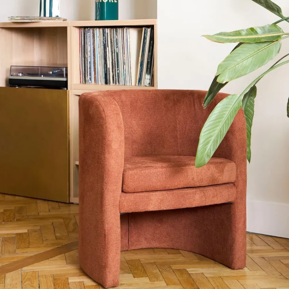 Fauteuil club en tissu terracotta - Tessia