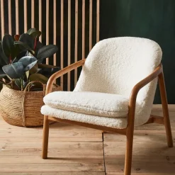 Fauteuil en tissu bouclette crème et pieds en frêne - Element