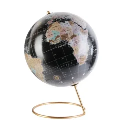 Globe terrestre noir et doré