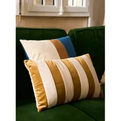 Housse de coussin en velours rayé camel et nude 50x30cm - Klosen