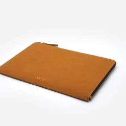 Housse d'ordinateur camel - Atelier