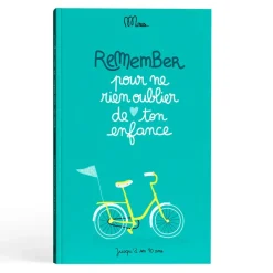 Livre a remplir pour ne rien oublier de ton enfance