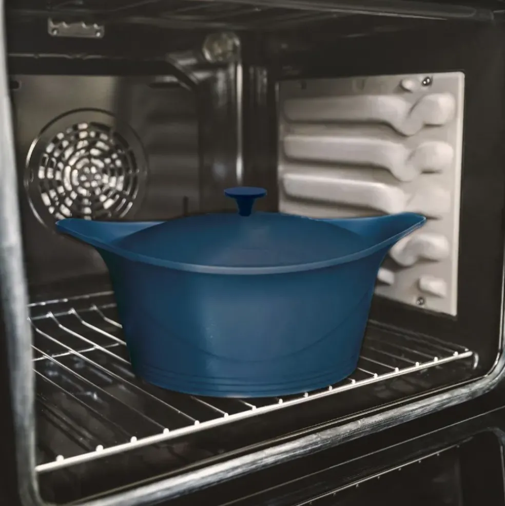 L'incroyable Cocotte myrtille d24cm avec poignée en métal