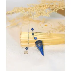 Pendule hexagonal en lapis-lazuli et charm fleur de vie