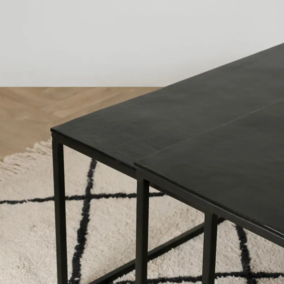 Table basse gigogne carrée (lot de 3) en fer noir - Felia
