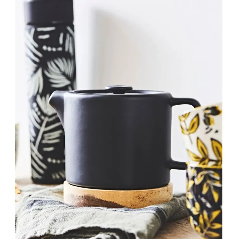 Théière en grès noir mat et bois avec filtre - nordika