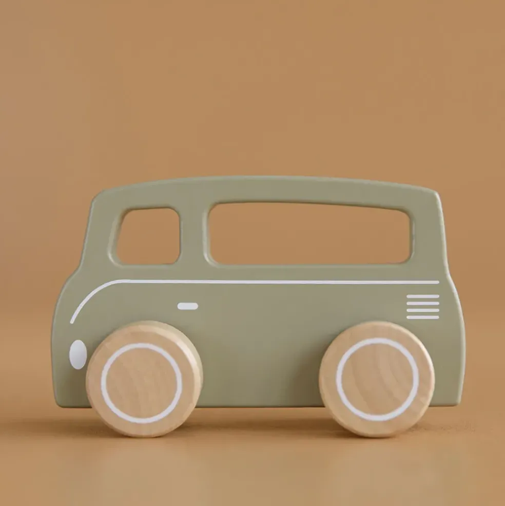Van en bois olive