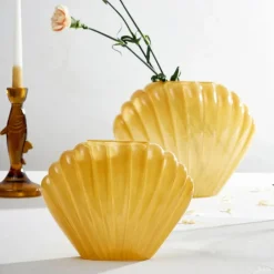 Vase coquillage en verre ocre h14.5cm - Leucie